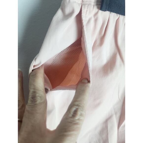 North Face womens shorts sz M, lot of two. Pink and Green. Hiking gorpcore - Picture 6 of 16